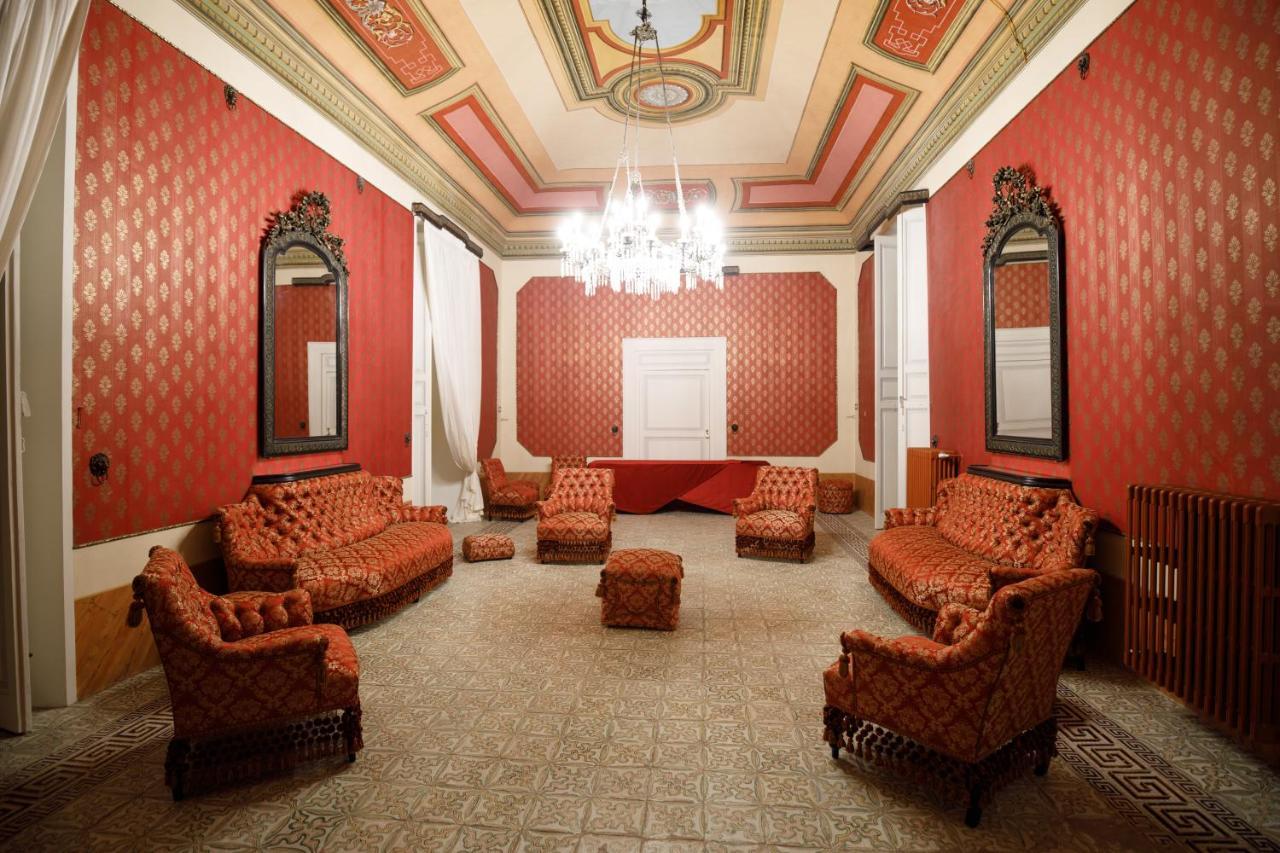 Palazzo Introna Bed & Breakfast Mola di Bari Ngoại thất bức ảnh