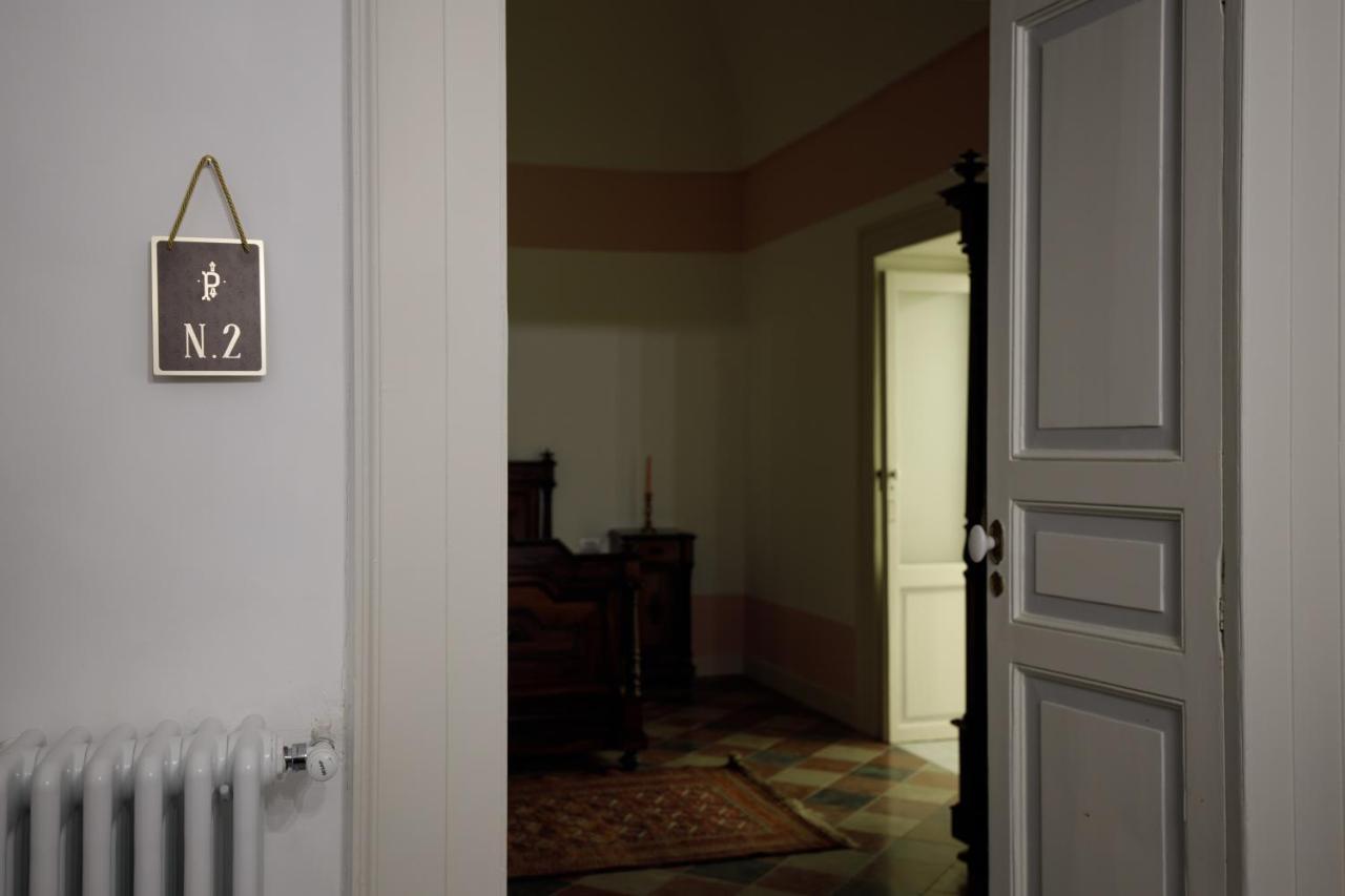 Palazzo Introna Bed & Breakfast Mola di Bari Ngoại thất bức ảnh